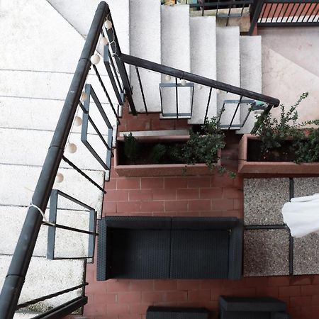 Ponte Vecchio, Elegante Appartamento A Due Passi Dal Centro Bassano del Grappa Esterno foto